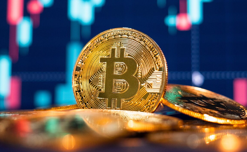 nje-levizje-e-rralle-ne-bitcoin-monedhat-e-vjetra-e-te-harruara-po-transferojne-miliona