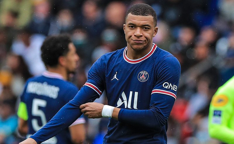 mbappe-befason-me-deklaraten-mbrojtesi-eshte-pozicioni-me-i-lehte-ne-futboll