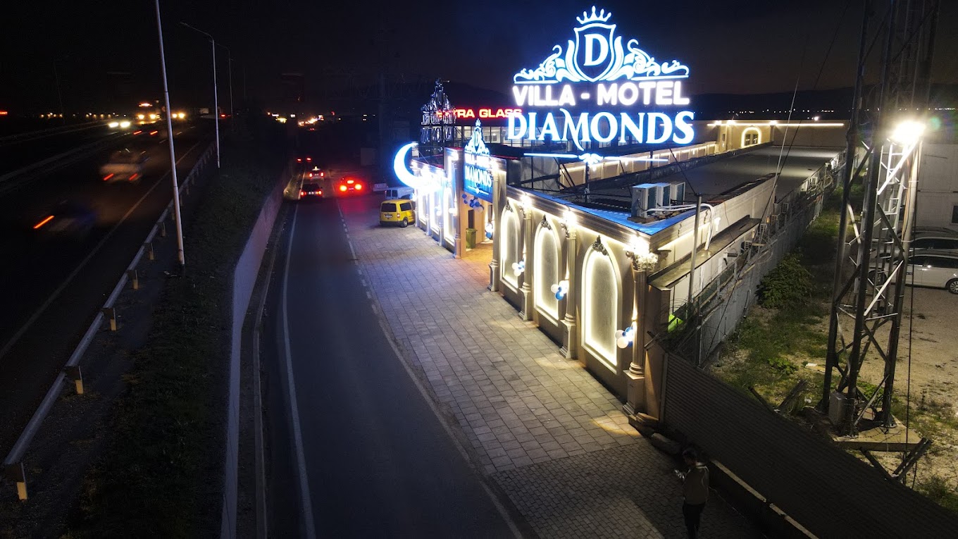 Shkoi me mërgimtarin në motel  ia vodhi krejt çka kishte dhe iku   kapet pas rreth një viti 25 vjeçarja