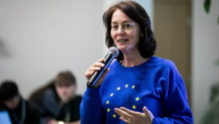 Nënkryetarja e PE’së: Komisioni Evropian vendosi në mënyrë të njëanshme sanksione vetë...