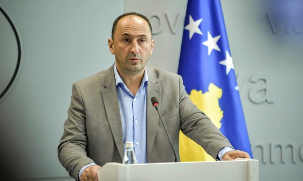 Raportohet se Liburn Aliu po intervistohet nga prokuroria për rastin e ambalazhuesve të ujit