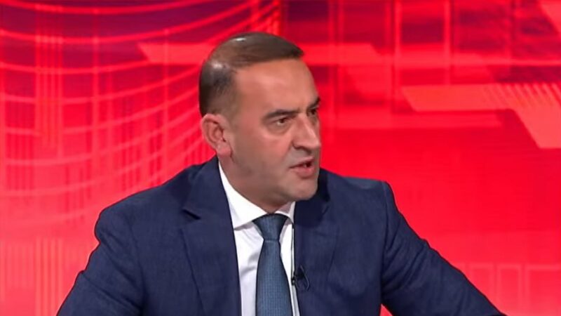 Haradinaj shënjestër e kërcënimeve të ushtarëve rusë e serbë: Këta për mua janë zagarë, qeni që leh nuk të han