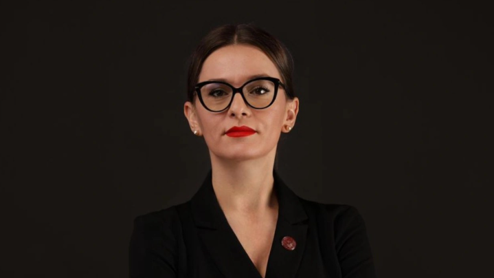 Demokracia nën Sulm: Dezinformimi, Zgjedhjet dhe e Ardhmja Strategjike e Kosovës