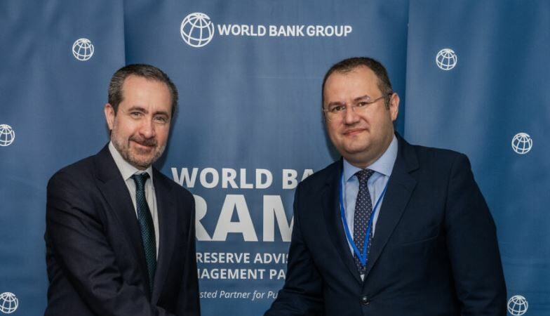 Guvernatori i BQK’së takon Drejtuesin e Thesarit të Grupit të Bankës Botërore