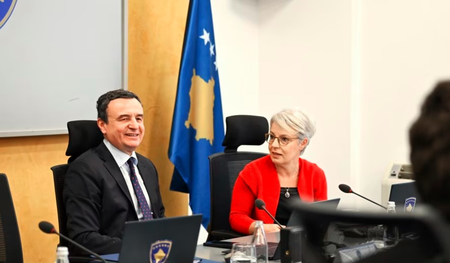 kush-e-kontrollon-perdorimin-e-parase-publike-ne-kohe-zgjedhjesh