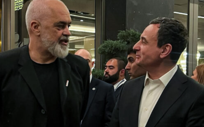 Shkurt  Kurti takoi edhe Ramën në Jerevan