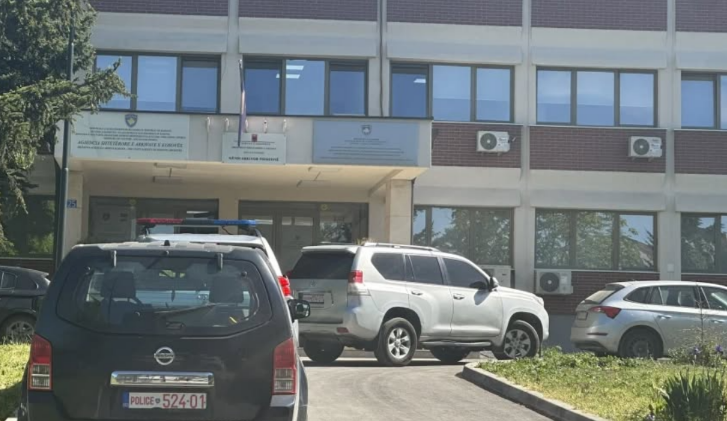 Bastisja në Agjencinë Kadastrale, lidhet me rastin e mëhershëm për dallavere me prona