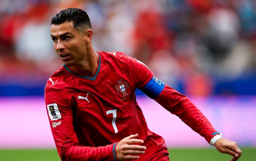 Cristiano Ronaldo vendos rekord të ri botëror