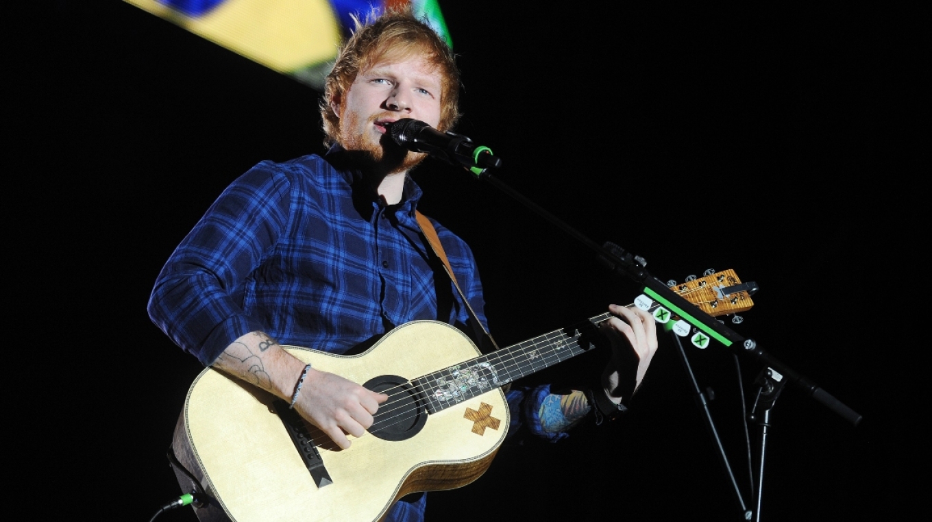 ed-sheeran-njofton-terheqjen-nga-muzika-dua-te-behem-baba-per-nje-kohe