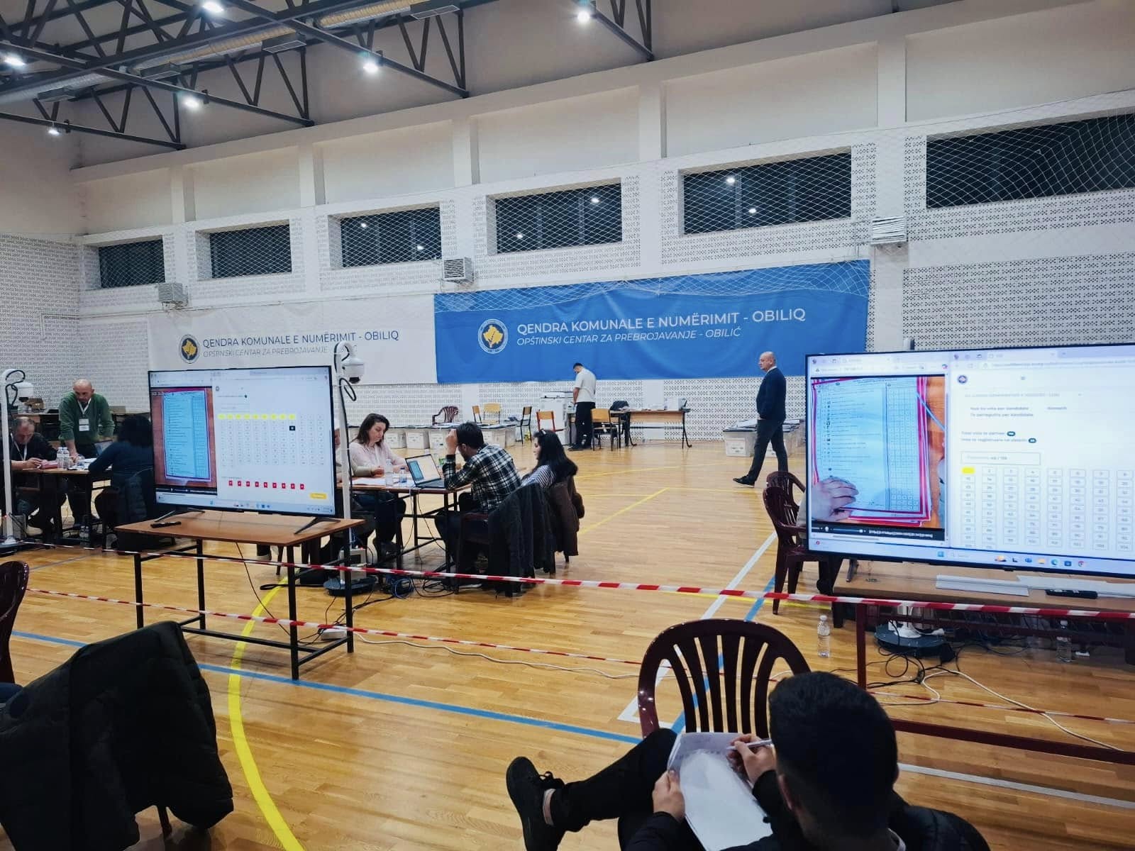 Mbi 2 mijë persona do të angazhohen në numërimin e votave në qendra komunale