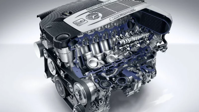 Mercedes-Benz ndalon prodhimin e motorit legjendar V8