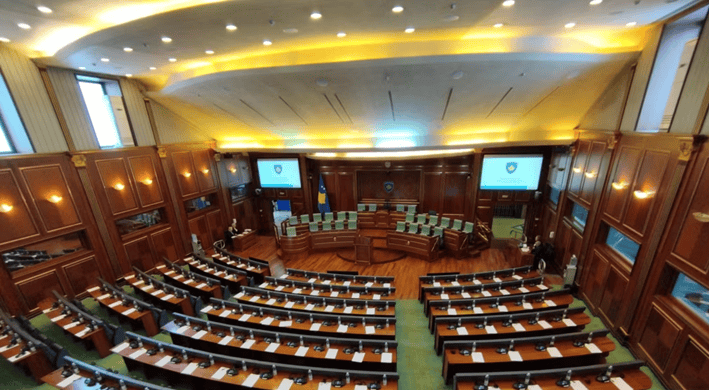 Kosova në ‘pykë’ politike: Sot seanca për konstituimin ‘formal’ të Kuvendit