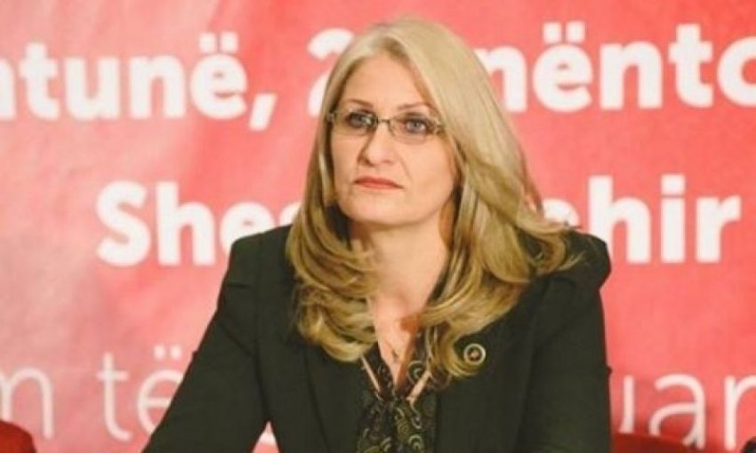 Haxhiu  6 muaj ministër  Hajrulla Çeku ka raportuar veç për 3 ditë pune në total