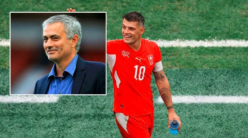 Granit Xhaka telefonon Mourinhon gjatë intervistës, momenti bëhet viral