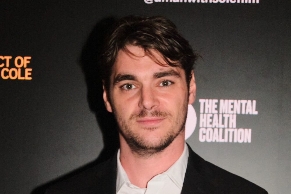 ndahet-nga-jeta-ne-moshen-34-vjecare-aktori-i-breaking-bad-rj-mitte
