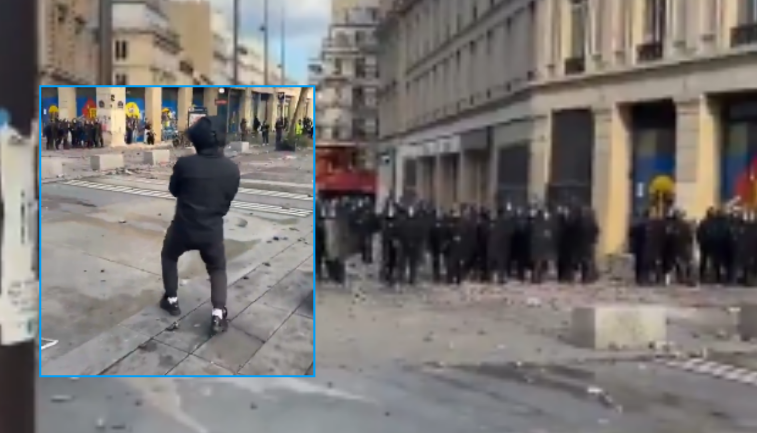 Protestuesi vandal provokon dhe më pas bën për spital policin  gjuan nga distanca me shufër metali